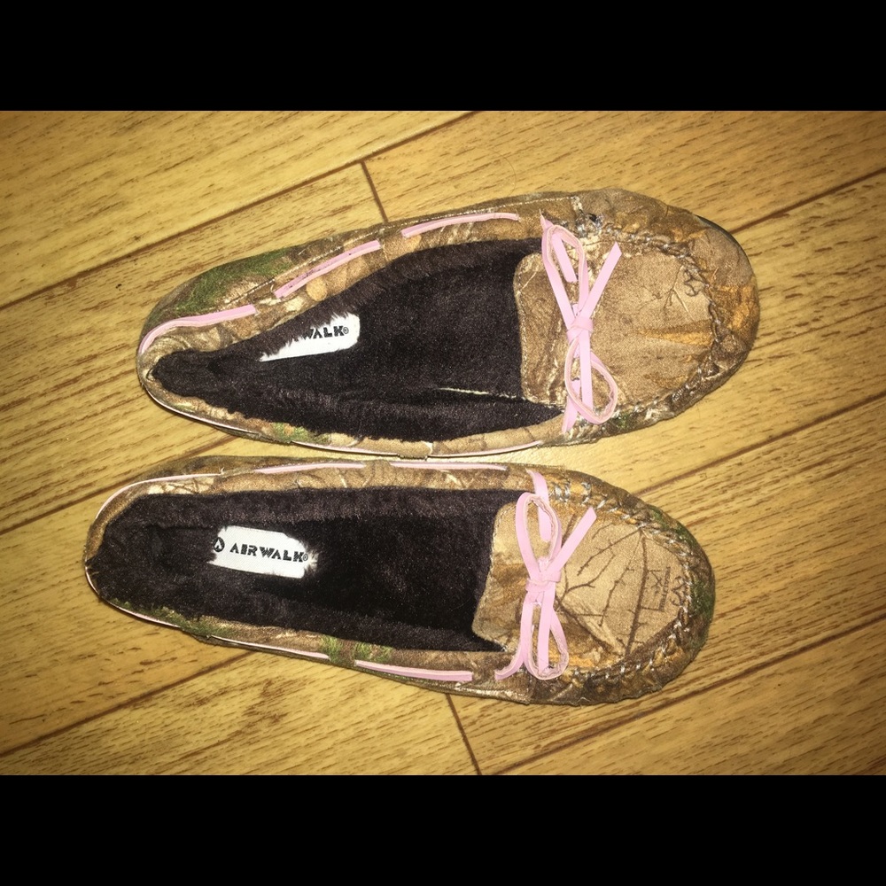 Airwalk Moccasins
